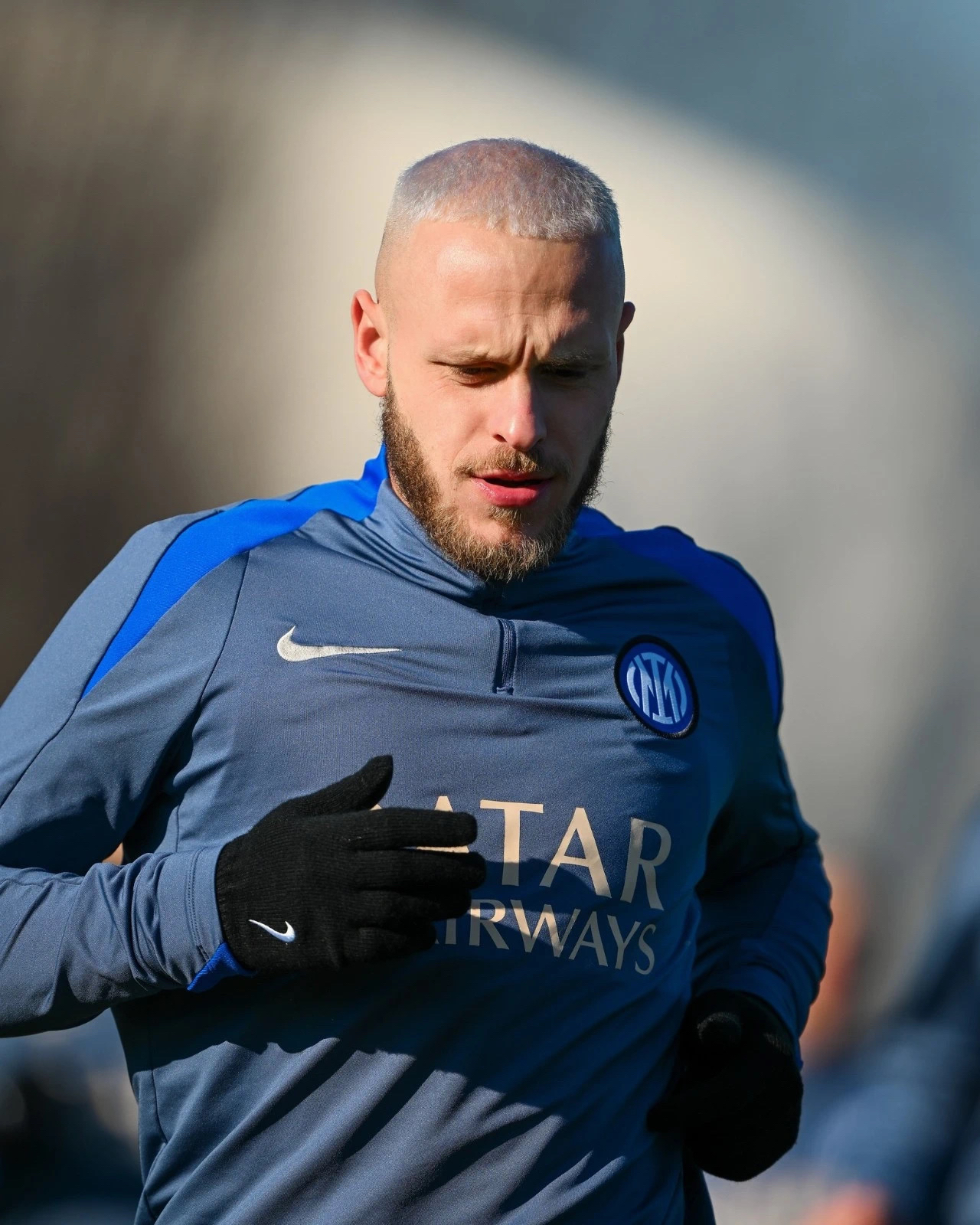 爱游戏娱乐 -转折点费耶诺德战术微调，德甲今夜攻防权衡，赛场秩序良好，心理建设被强调的简单介绍