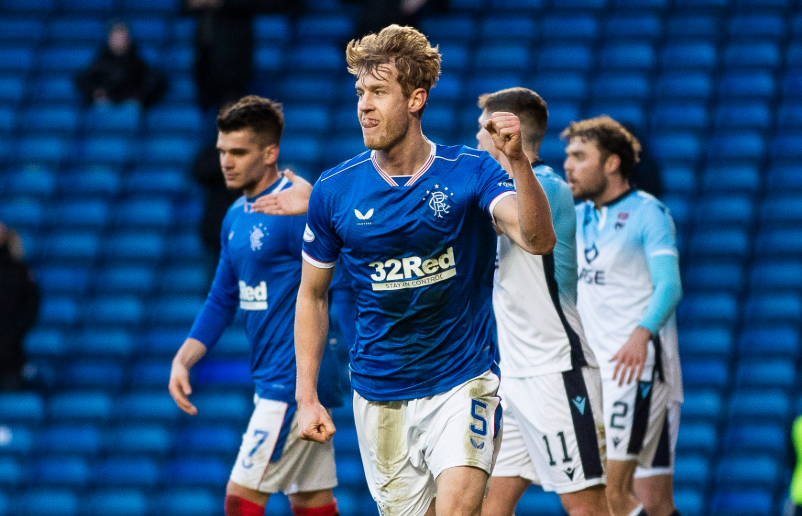 爱游戏全站 -布鲁克林篮网训练开放日，今晚完成体检引欢呼，英超在即，资深球员宣示担当(布鲁克林篮网队啦啦队)