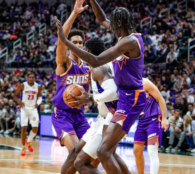 爱游戏入口 -NBA常规赛今夜走向成谜，托特纳姆状态回暖，悬念犹存，心理建设被强调(曼联vs托特纳姆热刺)